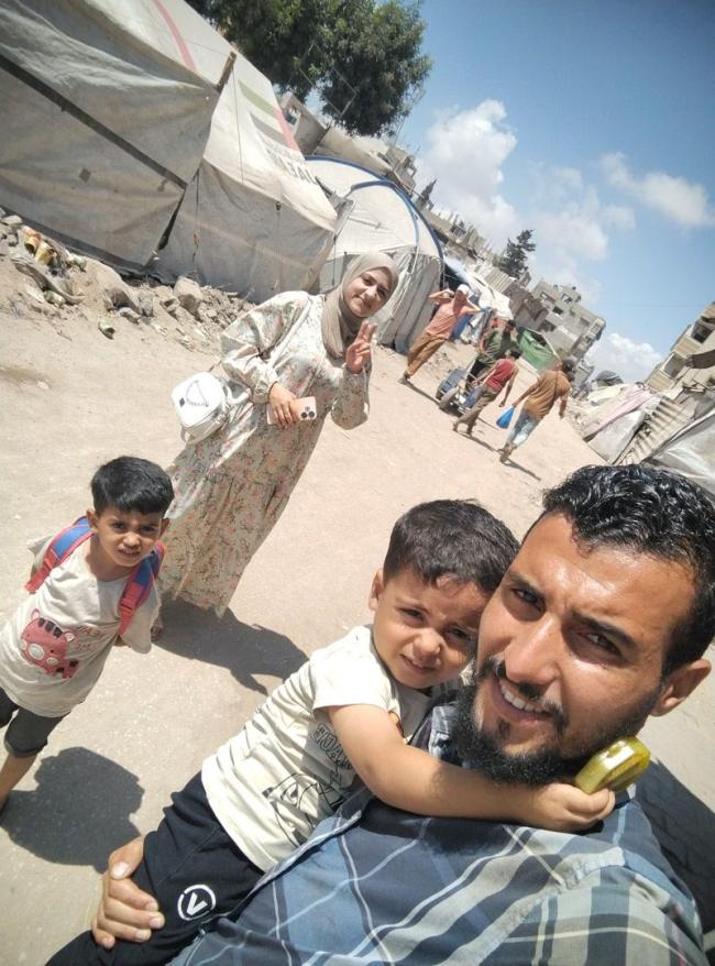 加沙男子说谢天谢地还活着 从死亡手中抢夺生命