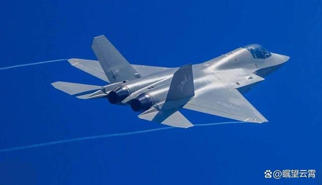 专家：涡扇-19入役可能性接近100% 歼-35性能大幅提升