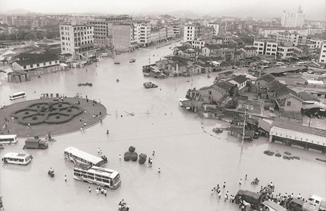 青春華章丨26年前的一場(chǎng)臺(tái)風(fēng) 堅(jiān)定習(xí)近平治水決心