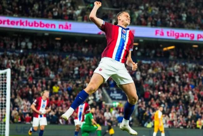 世预赛挪威队表现你怎么看 哈兰德大显神威