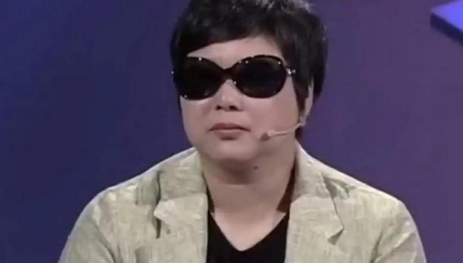 妻子手术丈夫递来欠条