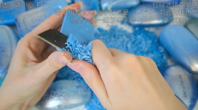 全网最后一批躺赚博主，也被AI挤兑失业了 微型焦虑全外包给AI