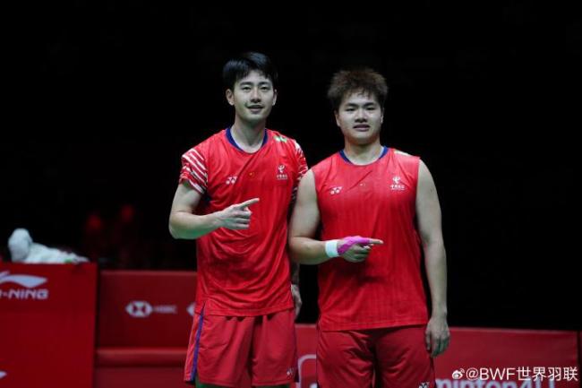 石宇奇孤身闯羽毛球丹麦公开赛四强 国羽男单独苗晋级