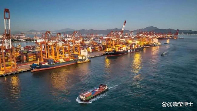 特朗普为何对华释放缓和信号 股市暴跌与中方反制