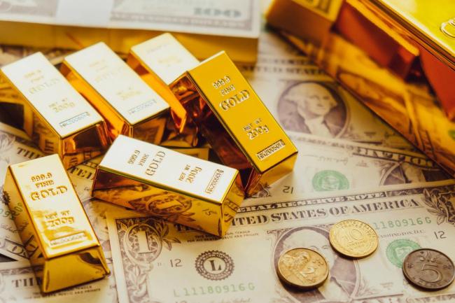 黄金暴涨背后的底层逻辑 全球货币体系变革序幕
