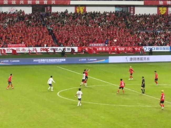 苏超南通队的“最大杀器”原来是门将 点球大战立功