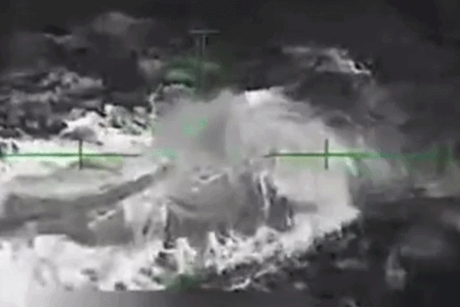 特朗普稱美軍摧毀一艘“載有毒品”的大型潛艇