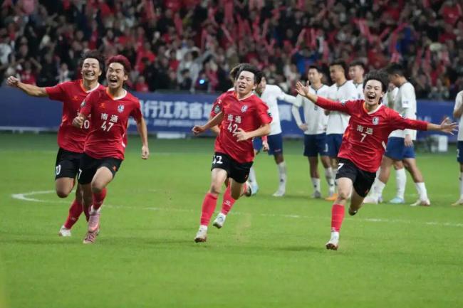 记者:我们热爱的是那支拼搏的南通队