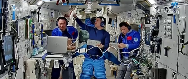 刷新两个“最”!神二十乘组“太空出差”渐入尾声