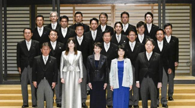 高市早苗新内阁现日美混血女官员！