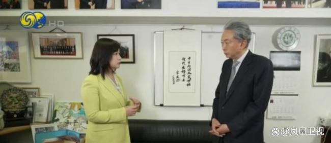 鸠山由纪夫：日应诚恳反省侵略行为
