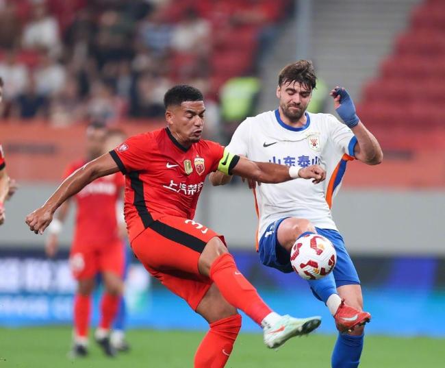 泰山对阵海港将由外籍裁判执法 争冠阻击战一触即发