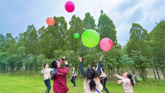 多地官宣設(shè)置春秋假 學(xué)生“假期福利”引熱議