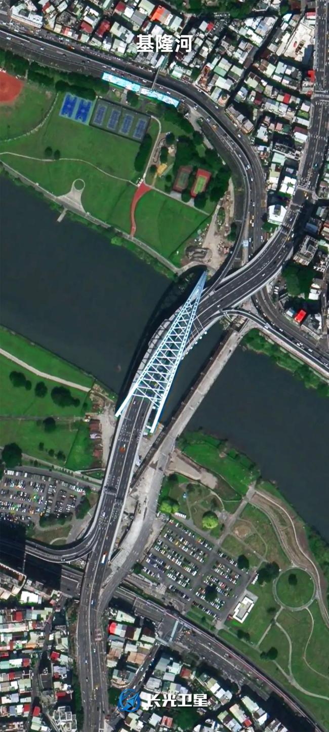 每條街道都清晰可見 看衛(wèi)星視角下的中國臺灣省