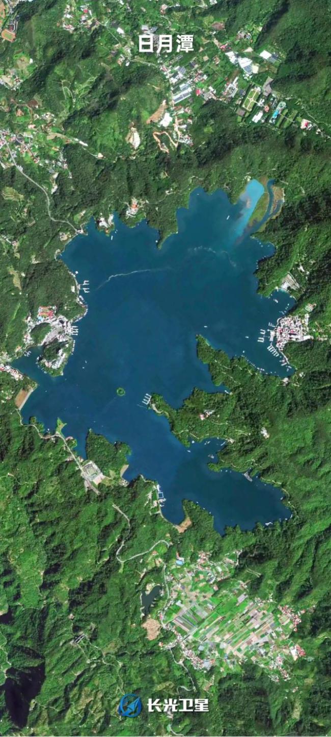 这就是中国台湾省 每条路都指向家的方向