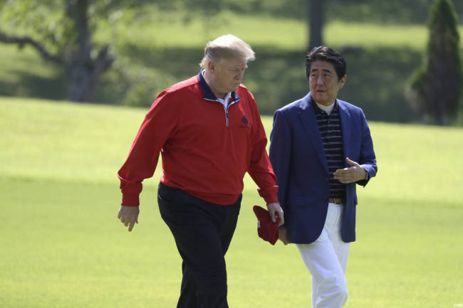 如何看待特朗普高市早苗同乘海军一号 日美关系新动向