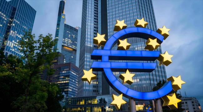 欧盟为何突然变脸给中国“戴高帽” 两面三刀的把戏