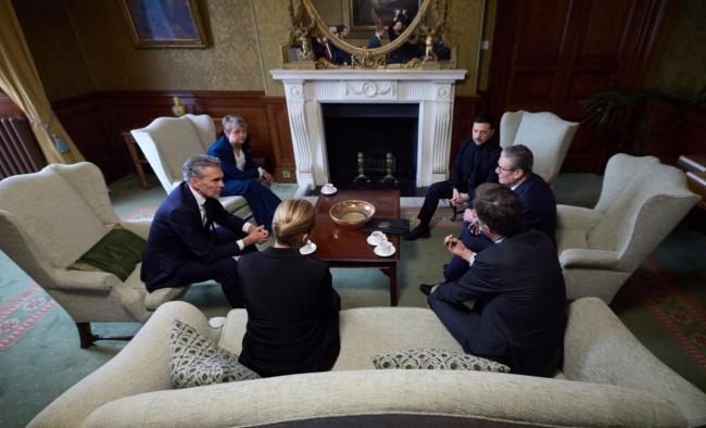 泽连斯基扬言要再战两三年图什么 欧洲期待俄崩溃