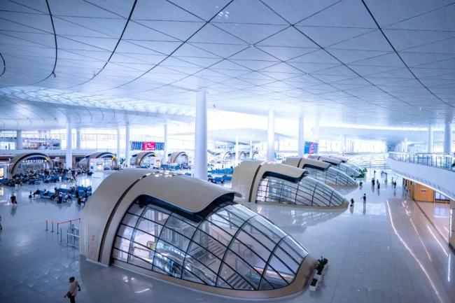 未來感十足!網友:這個車站“太科幻”!