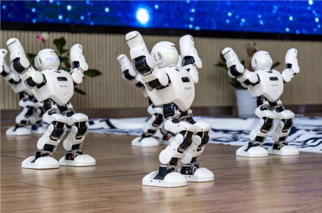 研究显示中国在全球科学领域逼近美国 科研领导力显著提升