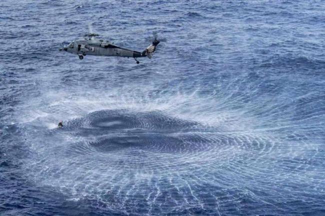 中国军号回应美军坠机因电磁攻击 你想多了!