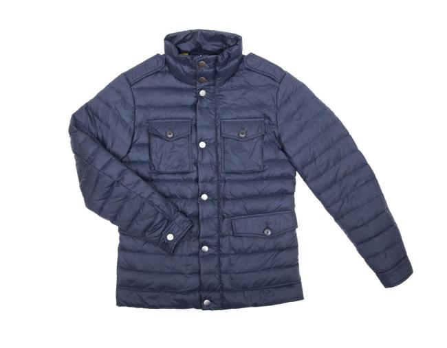 百元羽绒服可能只是碎羽毛 低价背后的信任危机