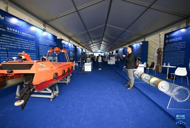 海南三亚28件深海装备首次国内亮相