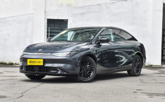 零跑A10将于2025广州车展亮相 完善入门市场布局