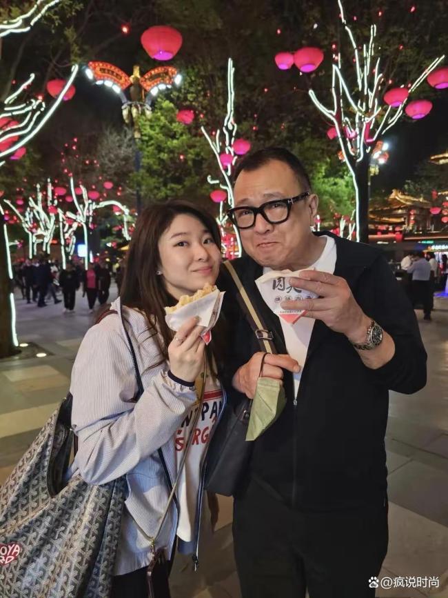 许绍雄家属呼吁亲友别送花篮 礼金将捐给儿童癌病基金