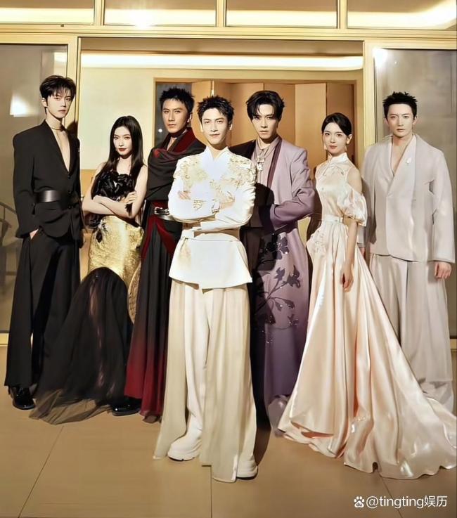 微博视界大会红毯 98位明星齐聚盛典