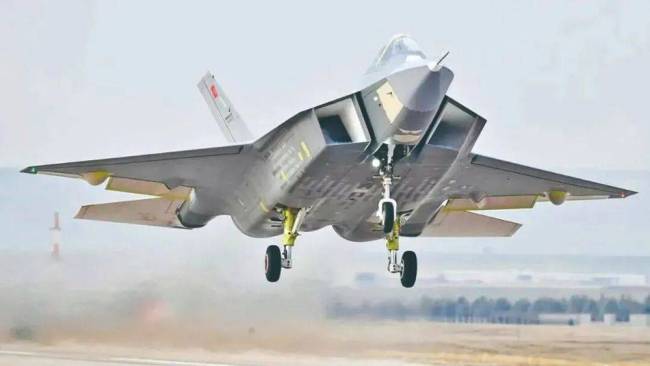 土耳其重金求购战机 王亚男：这或将引发新一轮军备竞赛以及激化地区矛盾 土英各有所需