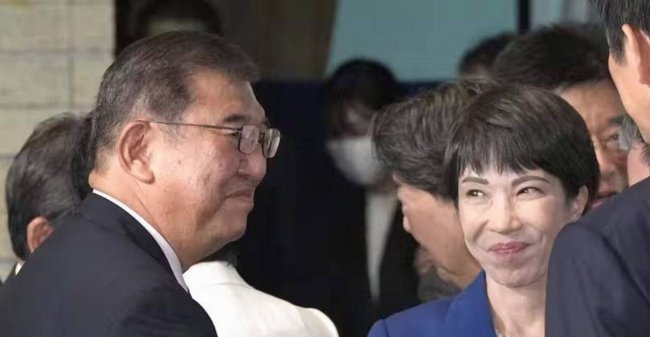 日媒对比高市早苗与石破茂的外交表现！