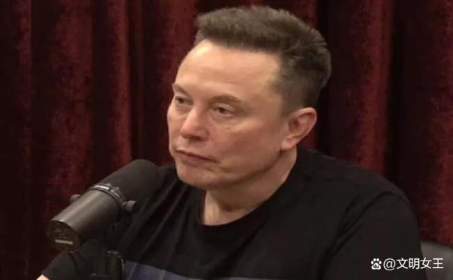 马斯克被曝急速衰老