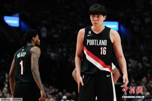 杨瀚森被开拓者队召回