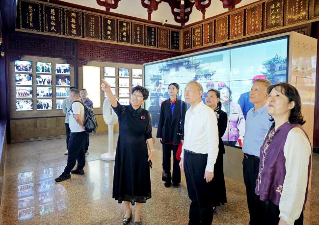 龙宇翔出席第二十七届湄洲妈祖文化旅游节开幕式