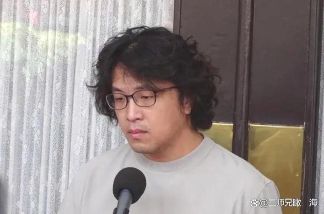 黑熊变狗熊？“台独战将”沈伯洋末路狂奔的“危险游戏”！