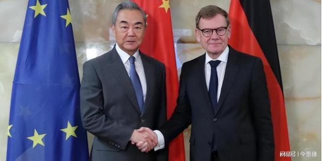 记者:德国政治角力天平倒向社民党 访华风波加剧内部竞争