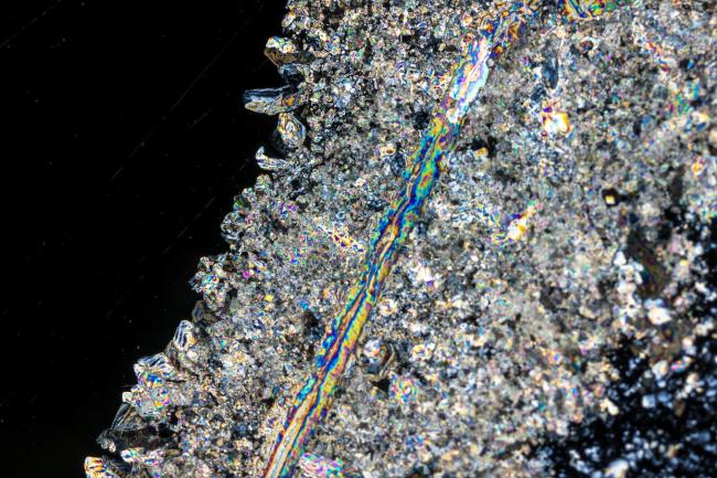 撞击神二十的空间碎片从哪来 太空垃圾威胁加剧