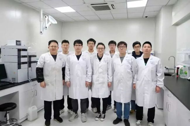 中国科学家破解140年难题 创新策略解决百年难题