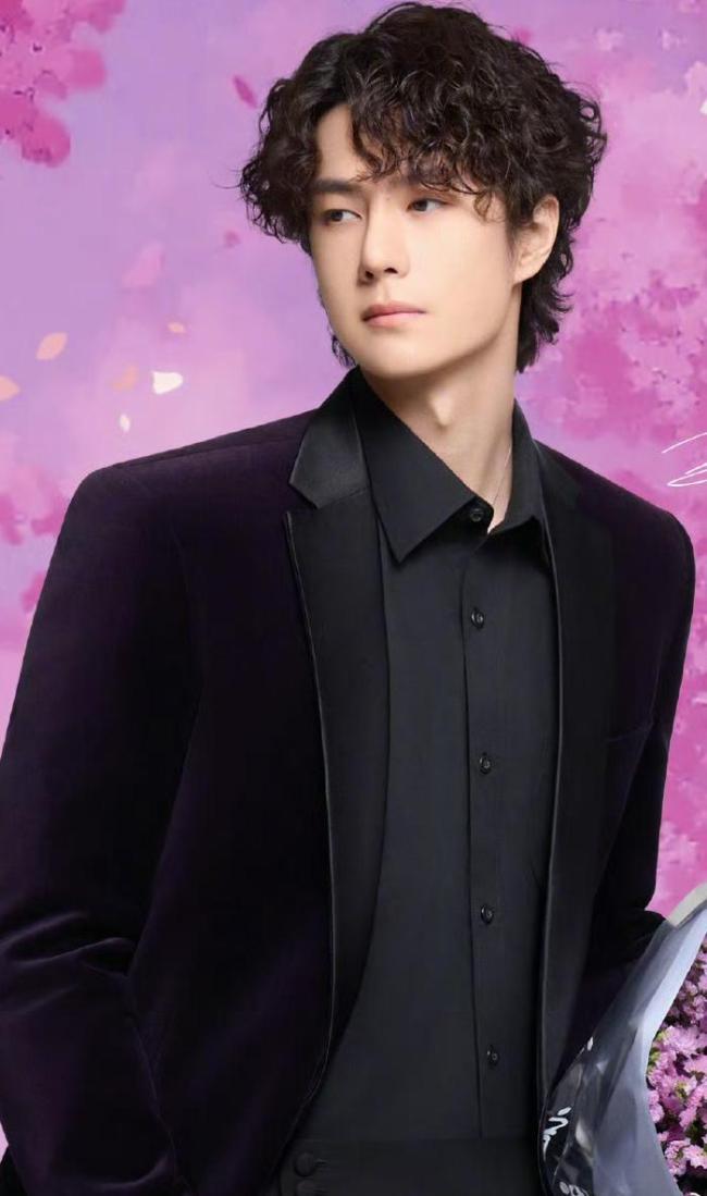 曝王一博不续约乐华 合约到期引关注