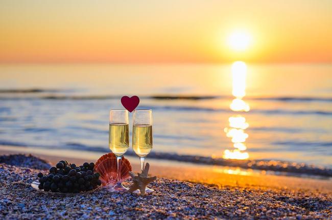 结婚还有机会“领钱” 甜蜜福利如何真正甜到实处?