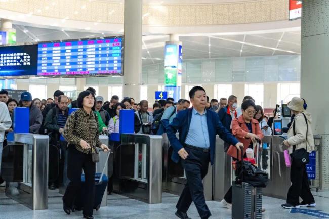 最低4折!1300餘趟動車組列車票價優惠力度加大