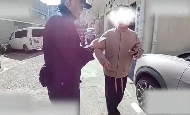 全群当“气氛组” 忽悠男子“投资” 只有你一人在‘投资’!