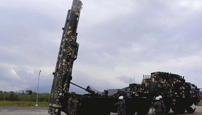 菲律宾亮出布拉莫斯导弹有何意图 秀肌肉博声势