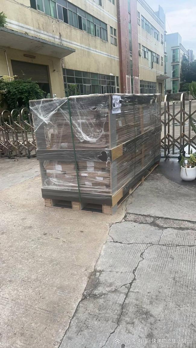 沙发压缩成饼干快递到国外