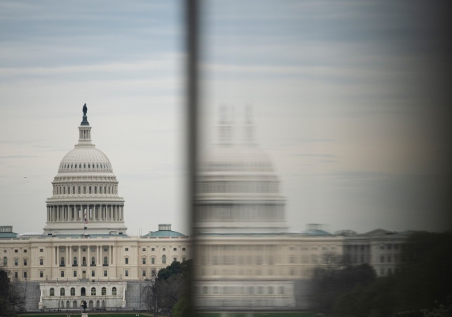 政府“停摆”39天 美国民众焦头烂额