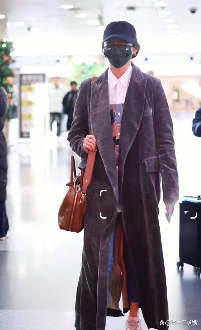 陈赫庆生照差点没看见鹿晗 分手实锤再添新证