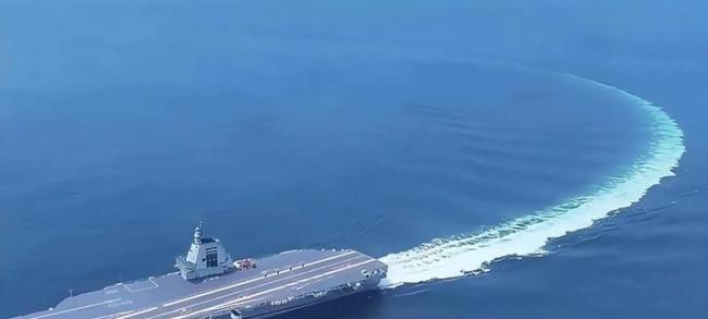 卢力士：福建舰已成为全球航母典范，低调入局彰显实力