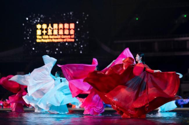 演员视角带你探班十五运开幕式后台 幕后花絮揭秘