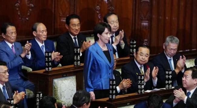 日本前首相驳高市早苗：狗越小越会叫